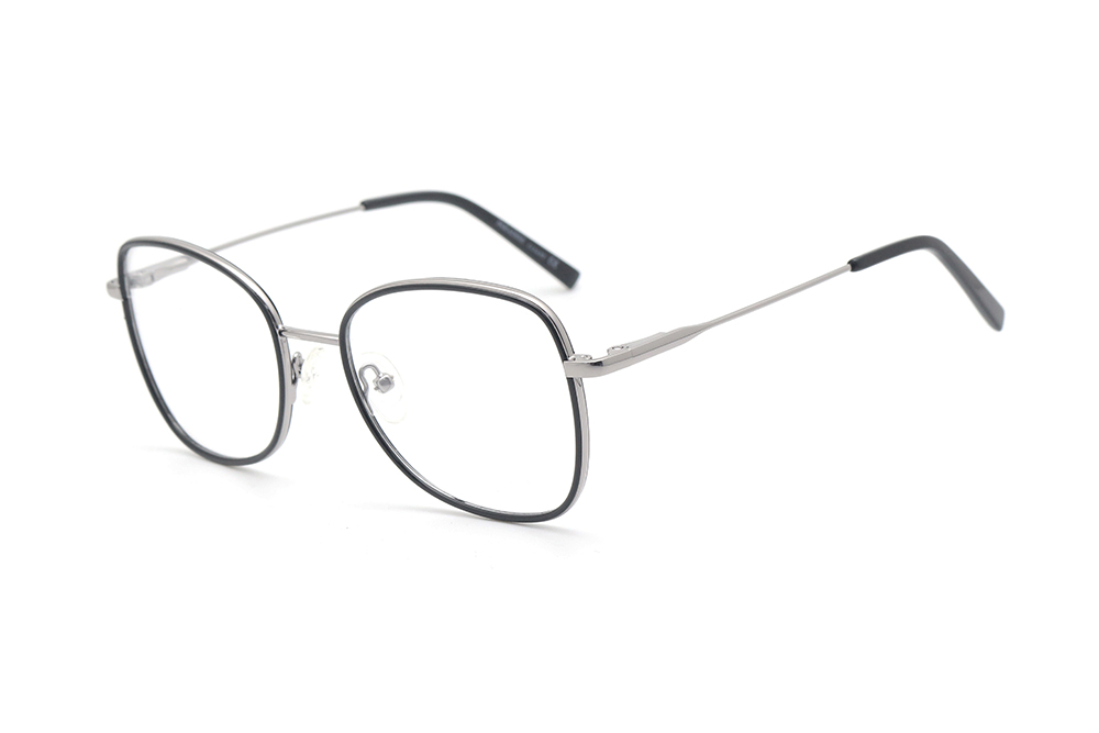 Elevate Your Style with Timeless Elegance: Introducing our Exquisite Windsor Ring Metal Glasses!